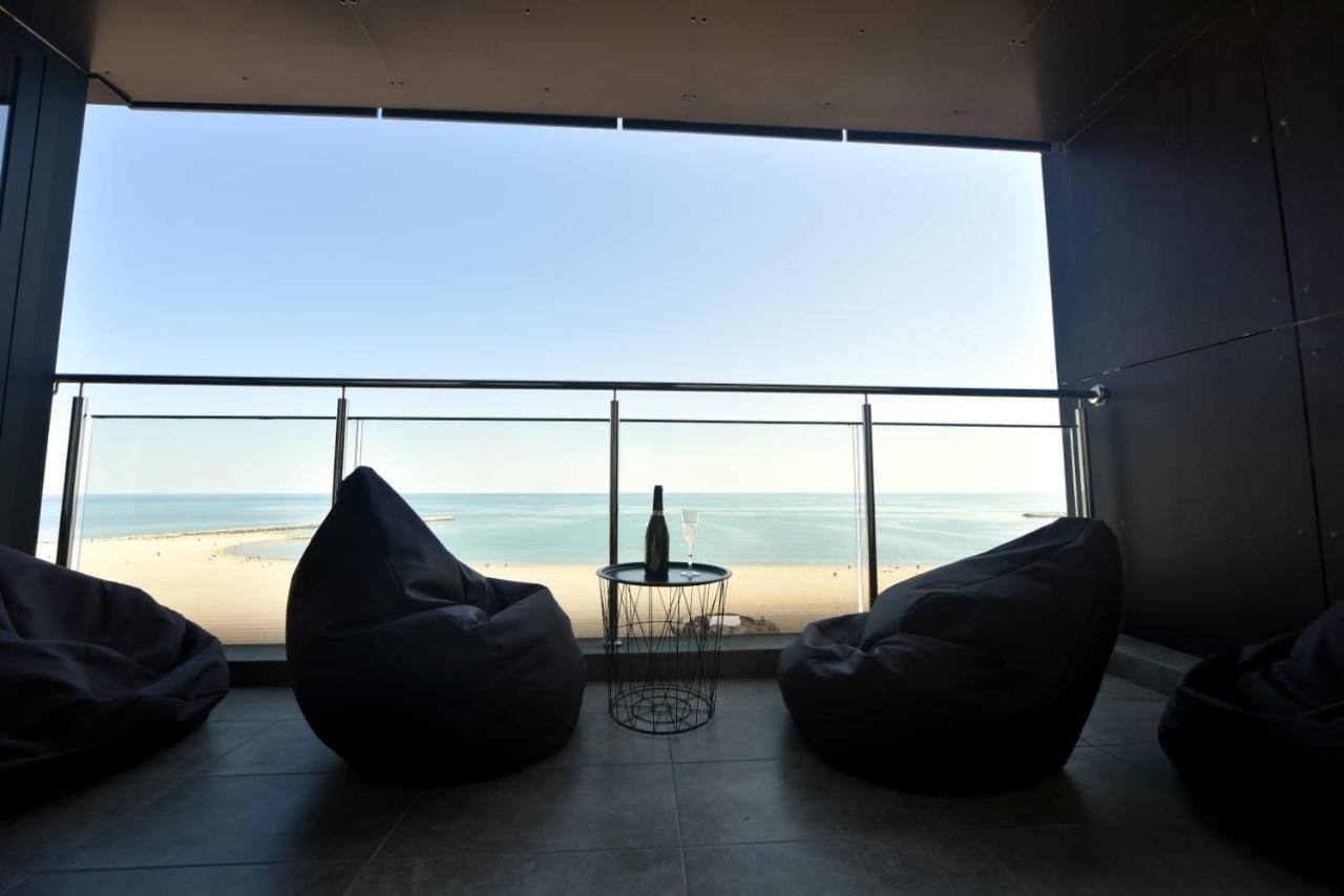 شقة Turquoise By The Sea كونستانتا المظهر الخارجي الصورة
